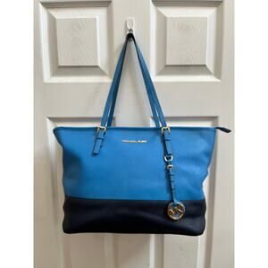 Michael Kors FLAWS Saffiano Leather Blue Two Tone Jet Set Travel Tote Bag